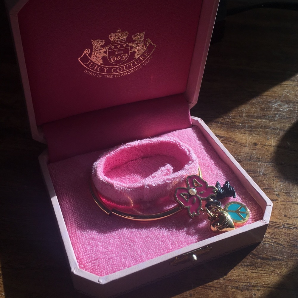 Rare Juicy Couture New Charm Bracelet